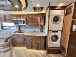 2015 Newmar Essex 4503 | Thumbnail Photo 11 of 29