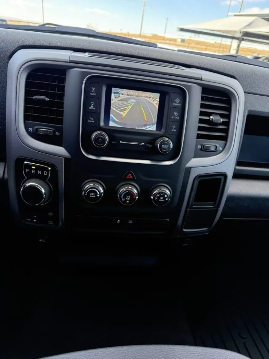 2024 RAM 1500 Classic Tradesman | Photo 12 of 14