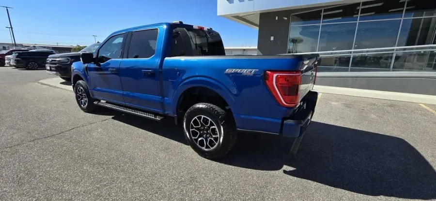 2023 Ford F-150 | Photo 7 of 31