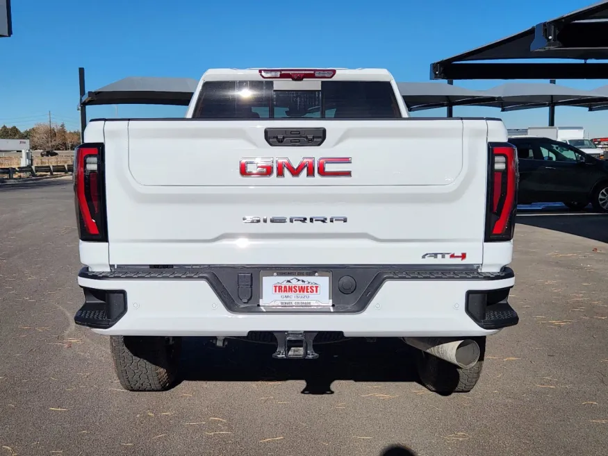 2025 GMC Sierra 3500HD AT4 | Photo 12 of 29