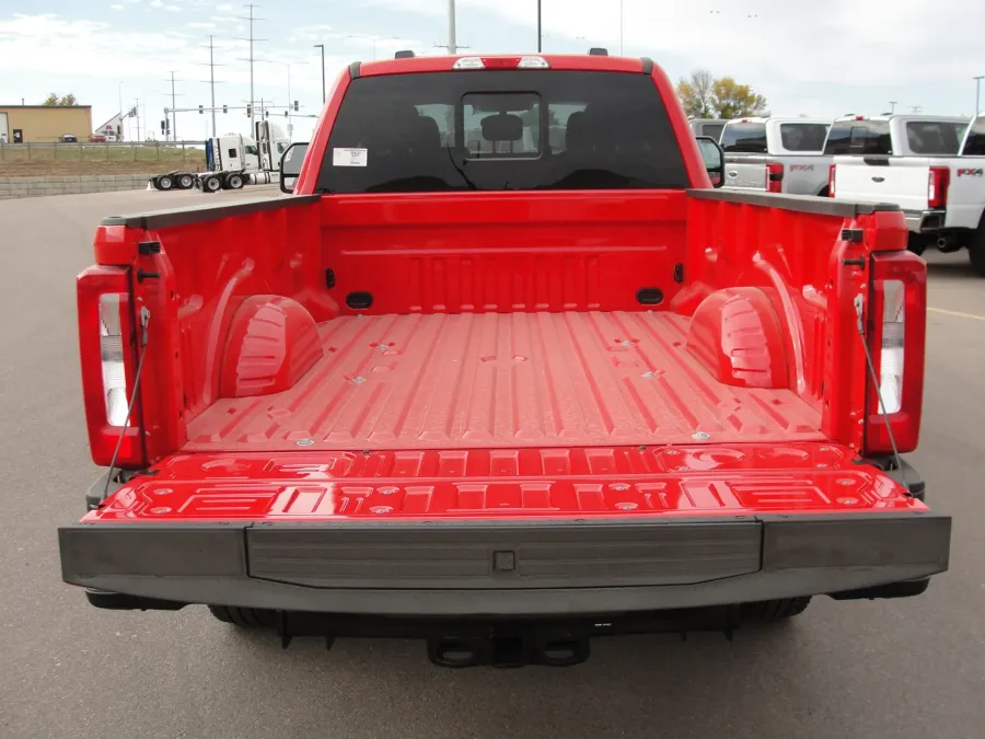 2024 Ford F350 | Photo 12 of 15