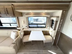 2020 Newmar Ventana 4002 | Thumbnail Photo 7 of 28