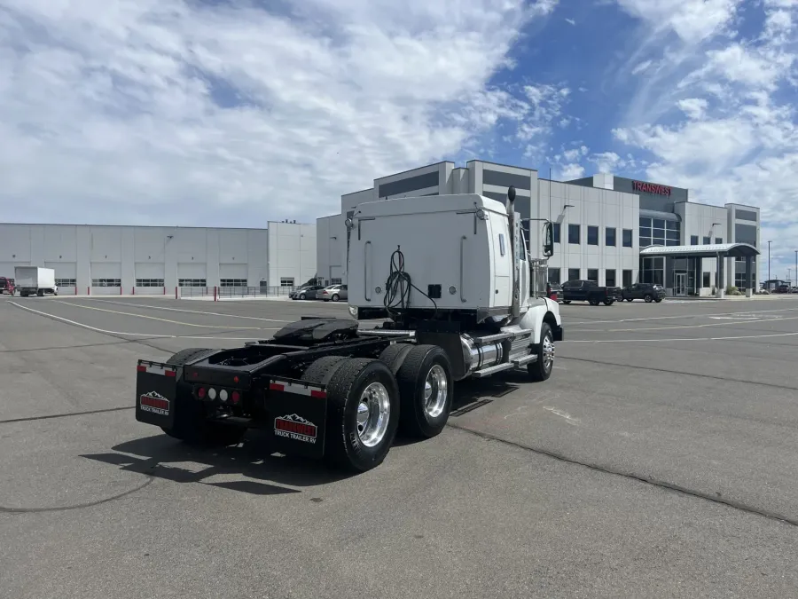 2020 Western Star 4700SB | Photo 5 of 18