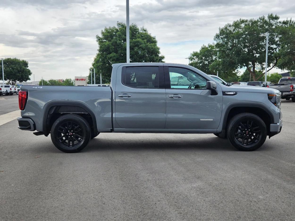 2024 GMC Sierra 1500 Elevation | Photo 1 of 27