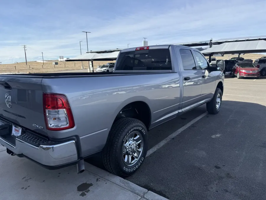 2024 RAM 2500 Tradesman | Photo 5 of 13