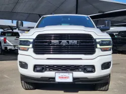 2020 RAM 2500 Laramie | Thumbnail Photo 4 of 31