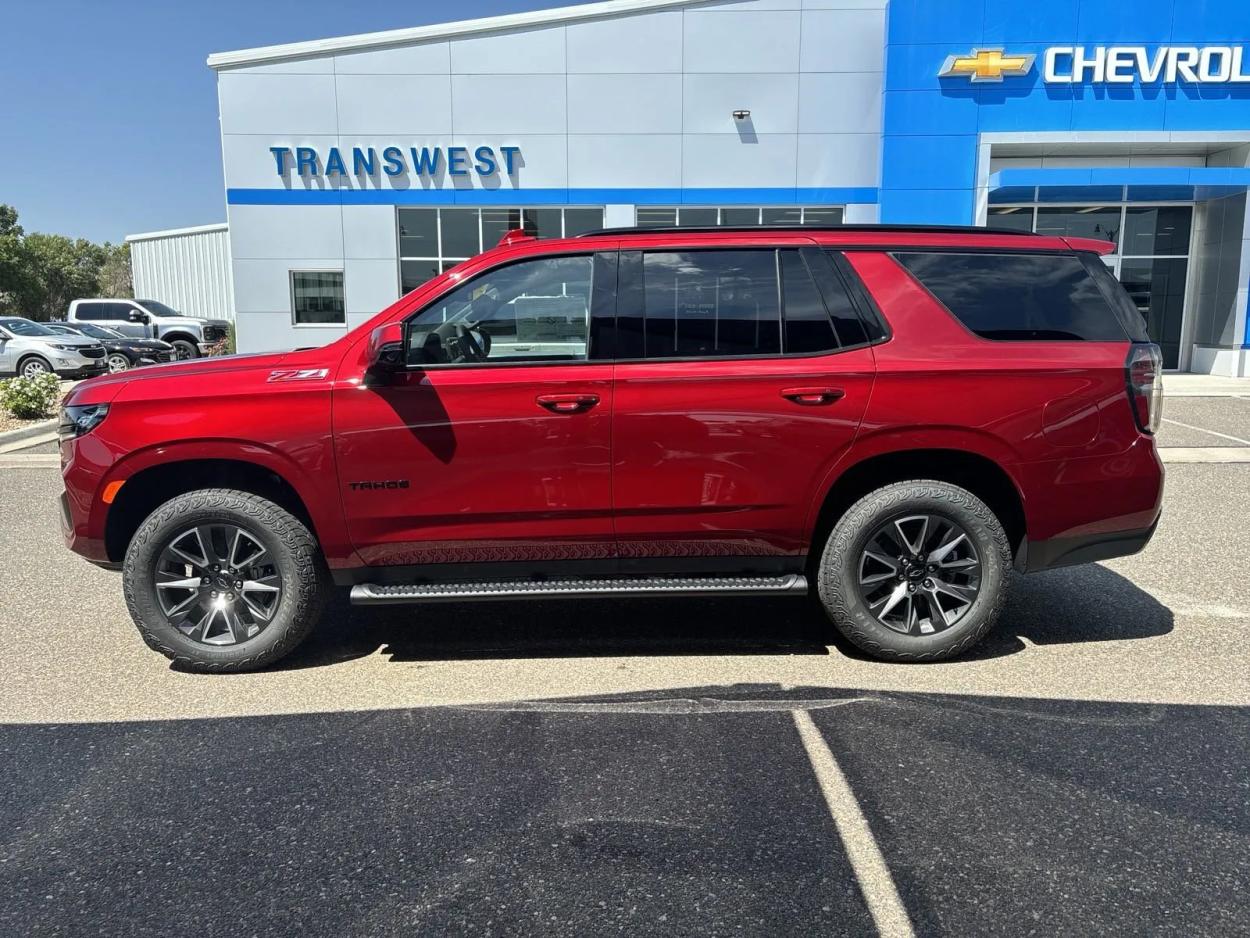 2024 Chevrolet Tahoe Z71 | Photo 1 of 26