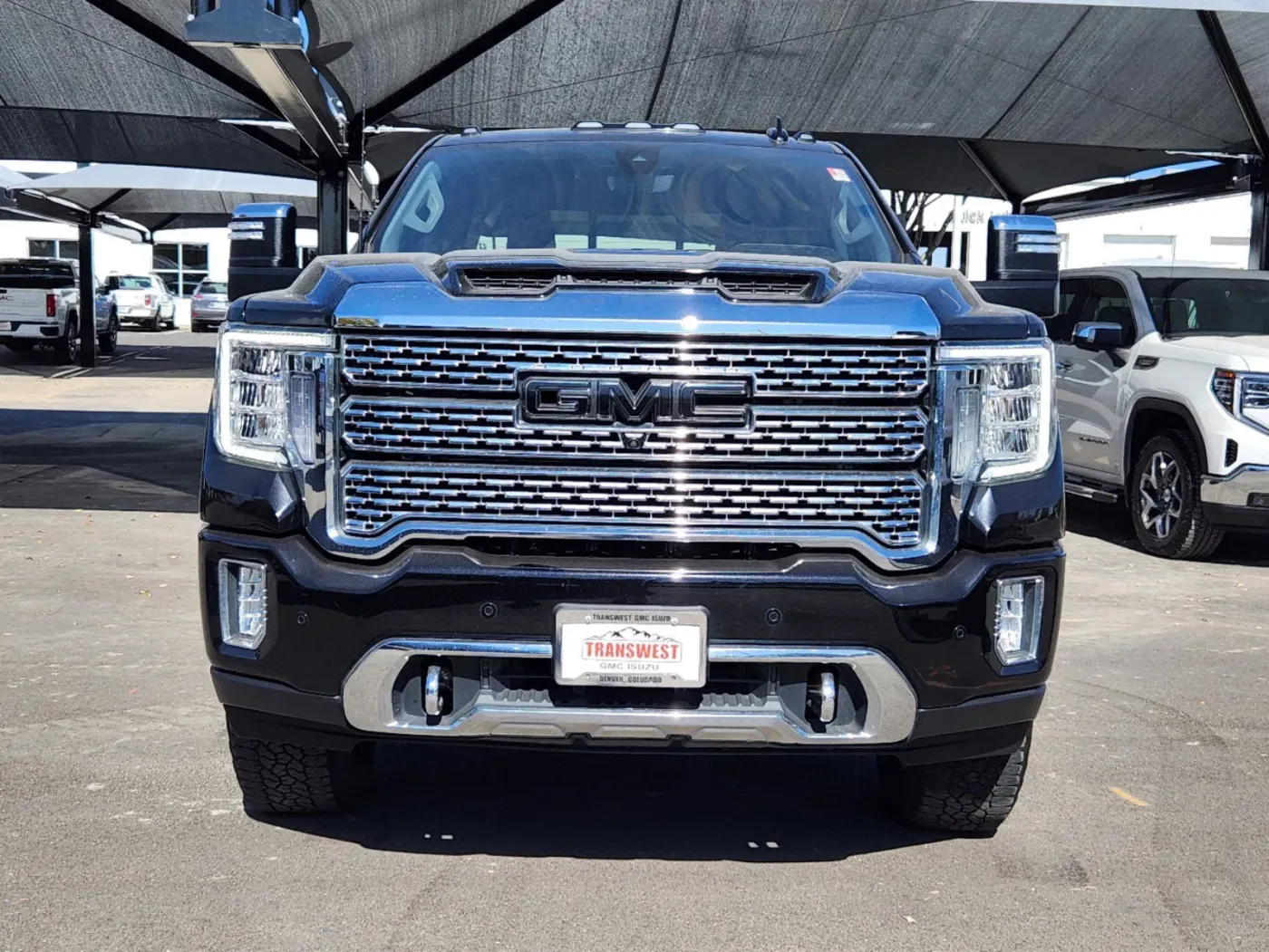 2022 GMC Sierra 3500HD Denali | Photo 4 of 31