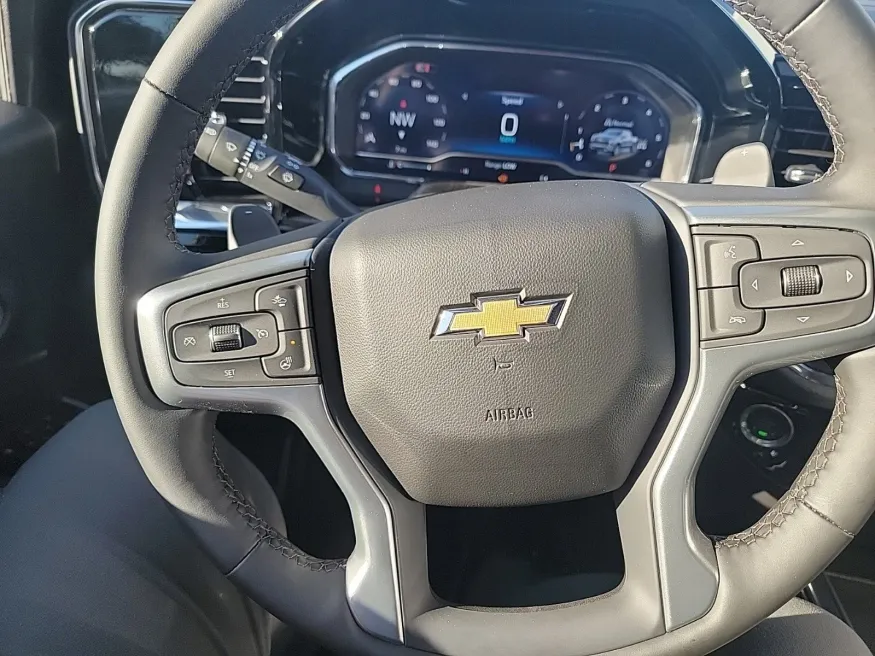 2024 Chevrolet Silverado 1500 LTZ | Photo 19 of 20