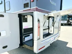 2025 Winnebago Navion 24T | Thumbnail Photo 24 of 27