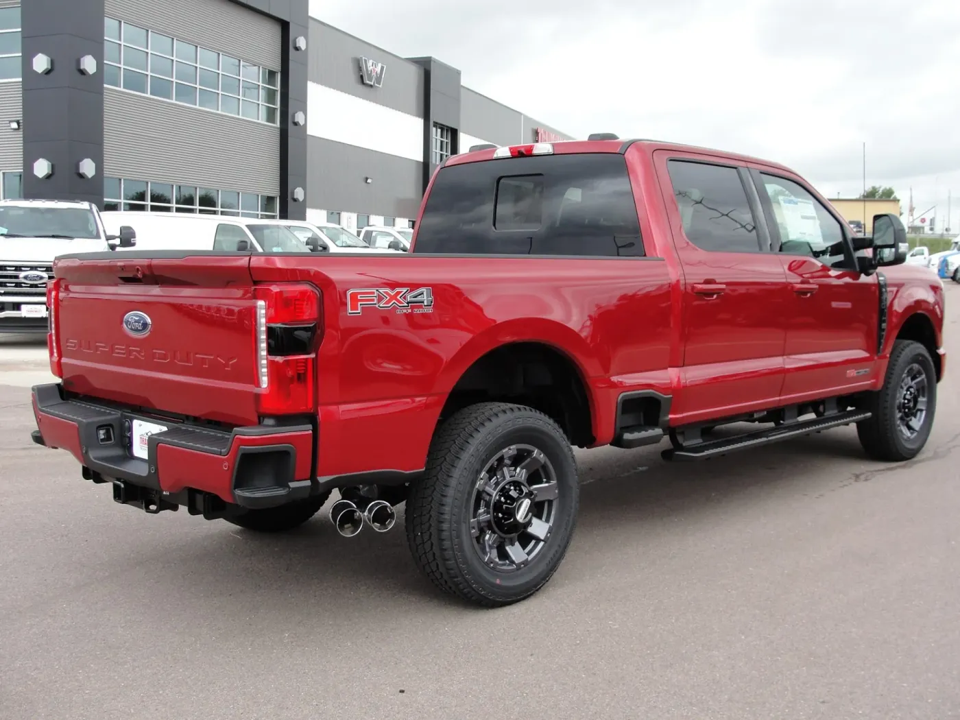 2024 Ford F-350 | Photo 5 of 19