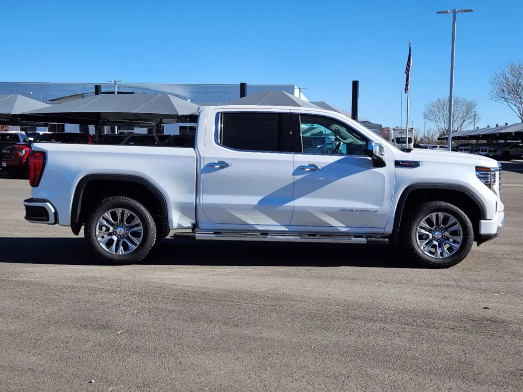 2025 GMC Sierra 1500 Denali 