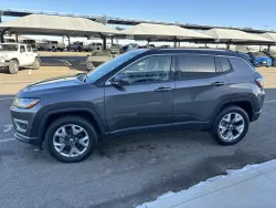 2020 Jeep Compass Limited | Thumbnail Photo 4 of 16