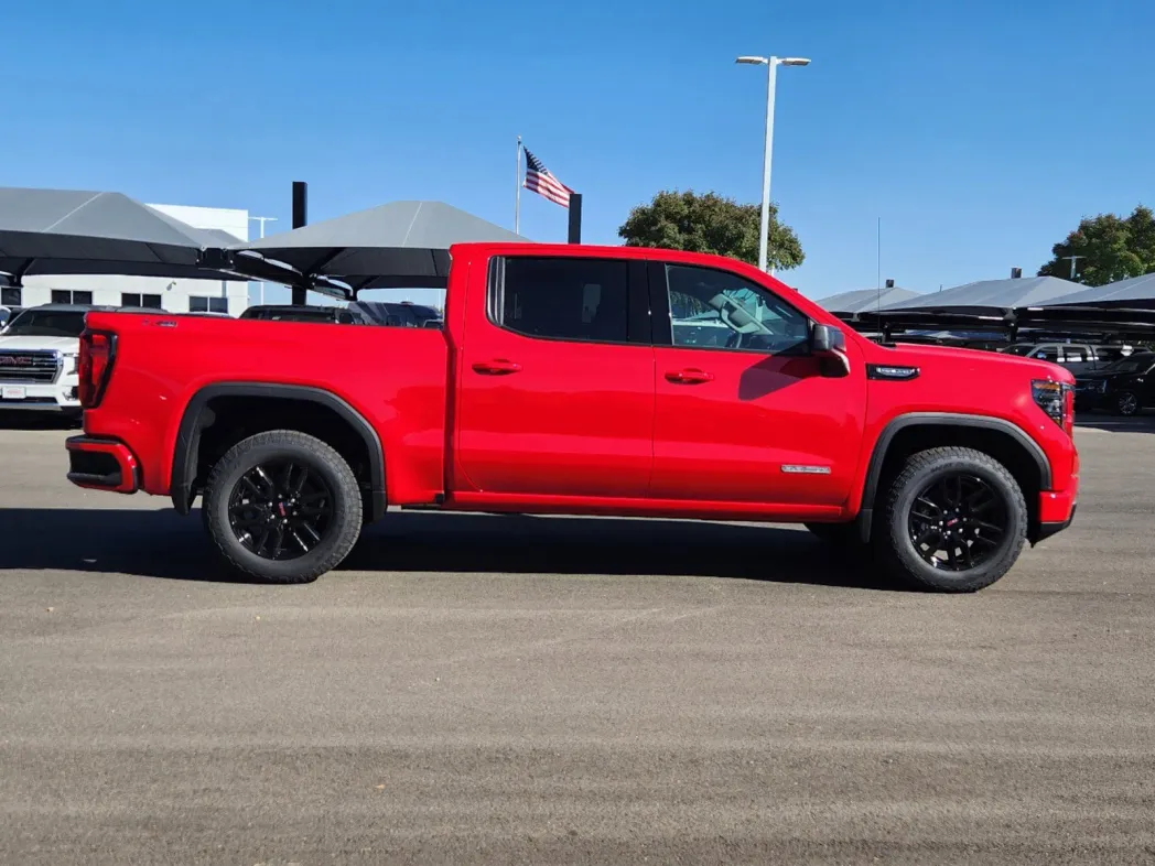 2025 GMC Sierra 1500 Elevation 