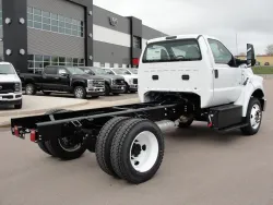 2025 Ford F-650 | Thumbnail Photo 5 of 12