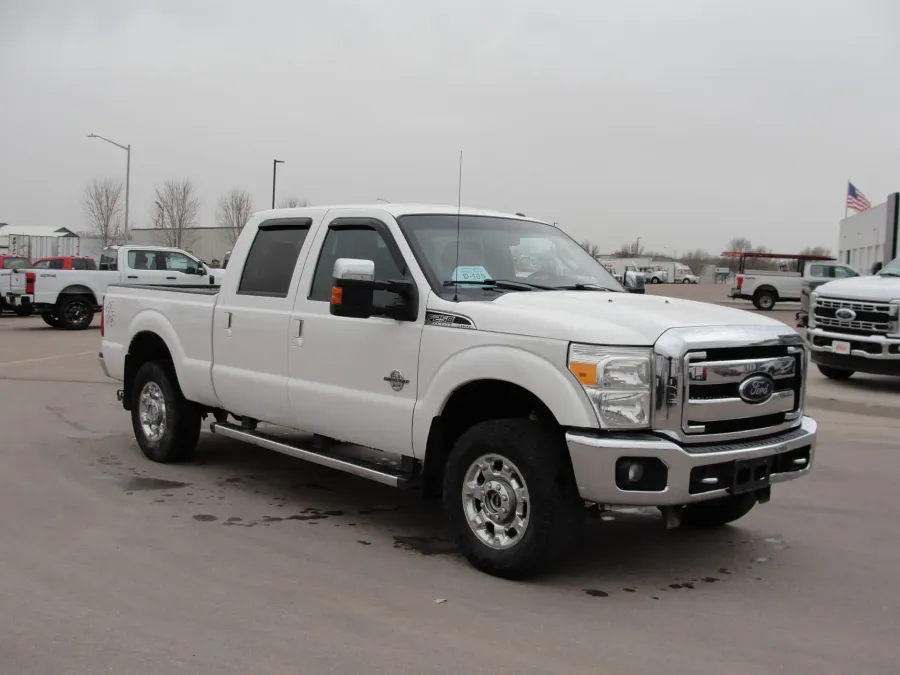 2014 Ford F-250 SUPER DUTY | Photo 7 of 13