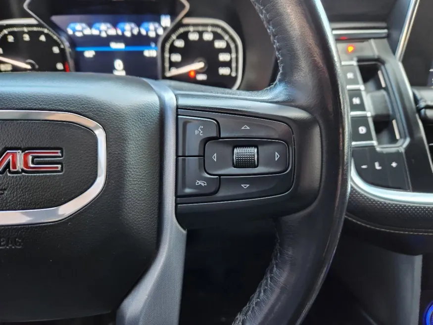 2021 GMC Yukon SLT | Photo 24 of 29