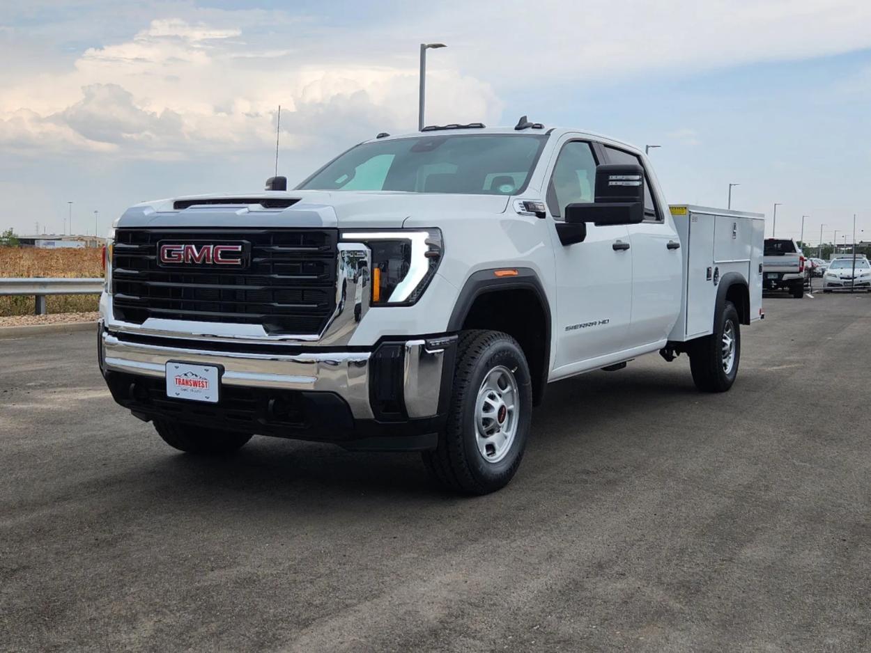 2024 GMC Sierra 2500HD Pro | Photo 3 of 27