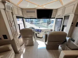 2022 Newmar Mountain Aire 4589 | Thumbnail Photo 6 of 32