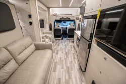 2025 Tiffin Wayfarer 25 XRW | Thumbnail Photo 14 of 21