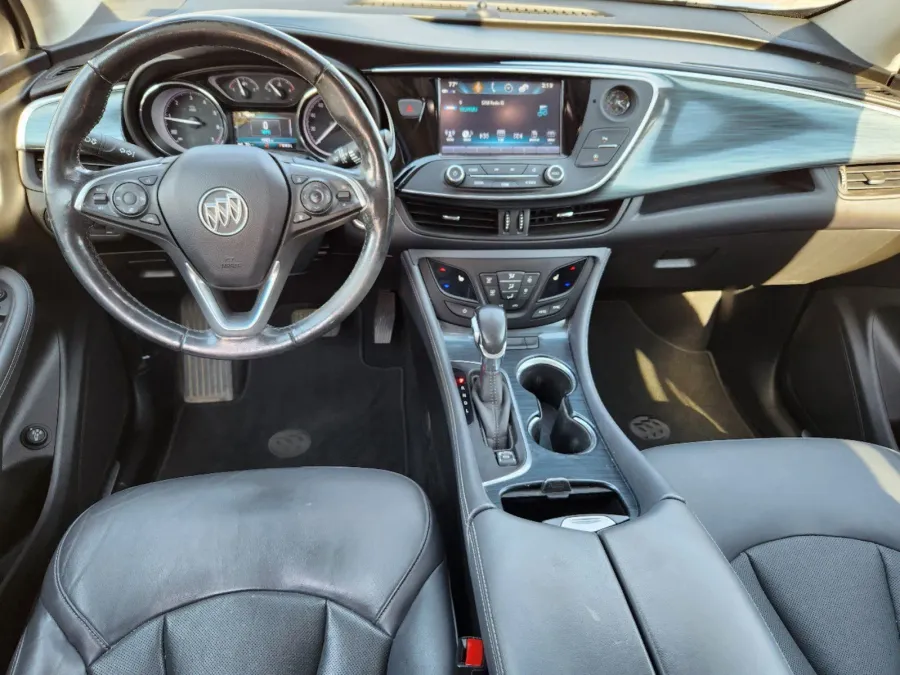 2020 Buick Envision Essence | Photo 12 of 30