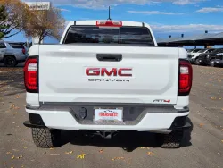 2024 GMC Canyon 4WD AT4 | Thumbnail Photo 11 of 28