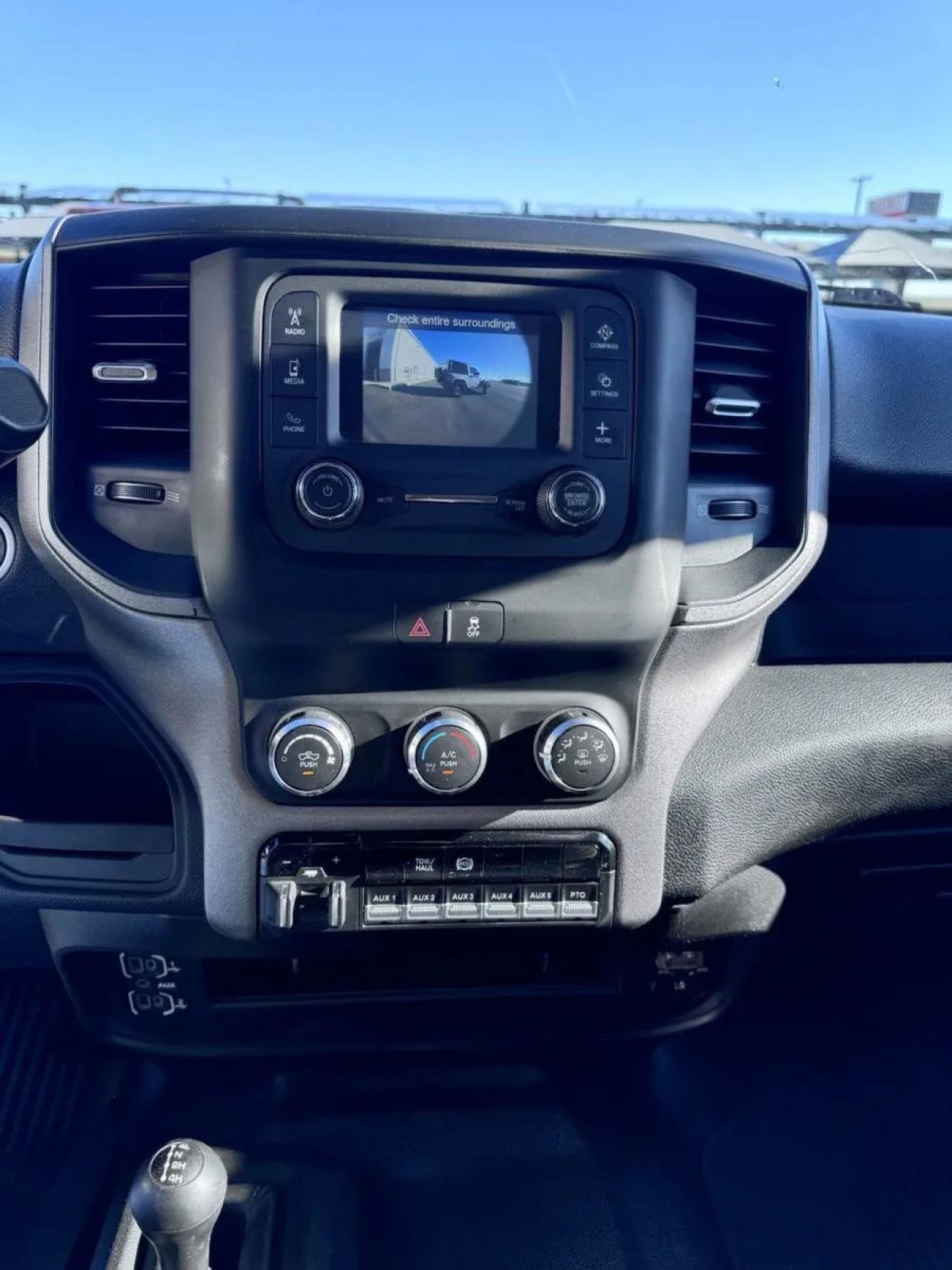 2019 RAM 3500 Chassis Cab Tradesman | Photo 10 of 12