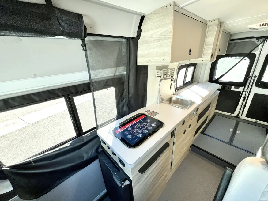 2025 Winnebago Solis 59PX | Photo 8 of 20