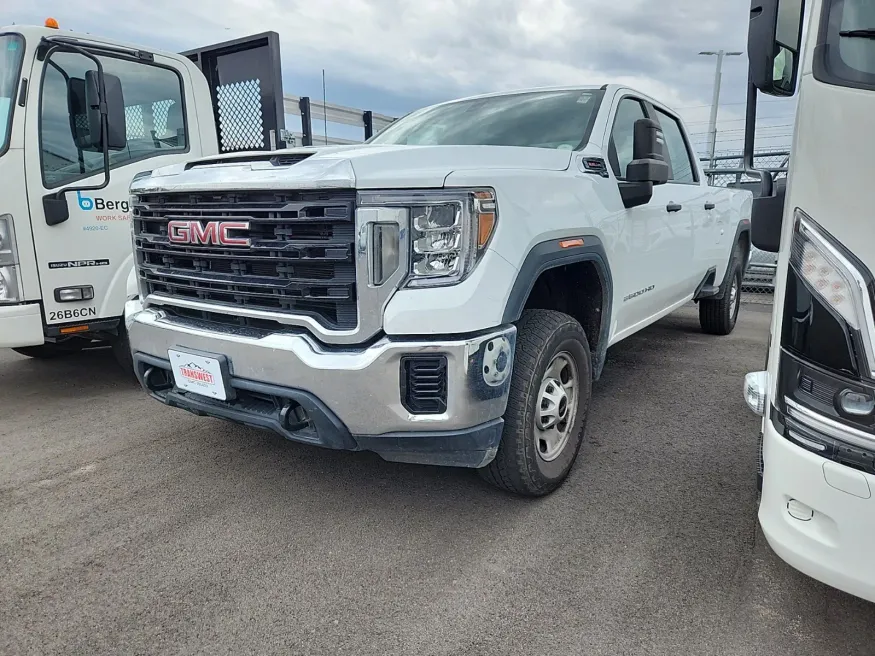 2020 GMC Sierra 2500HD | Photo 2 of 3