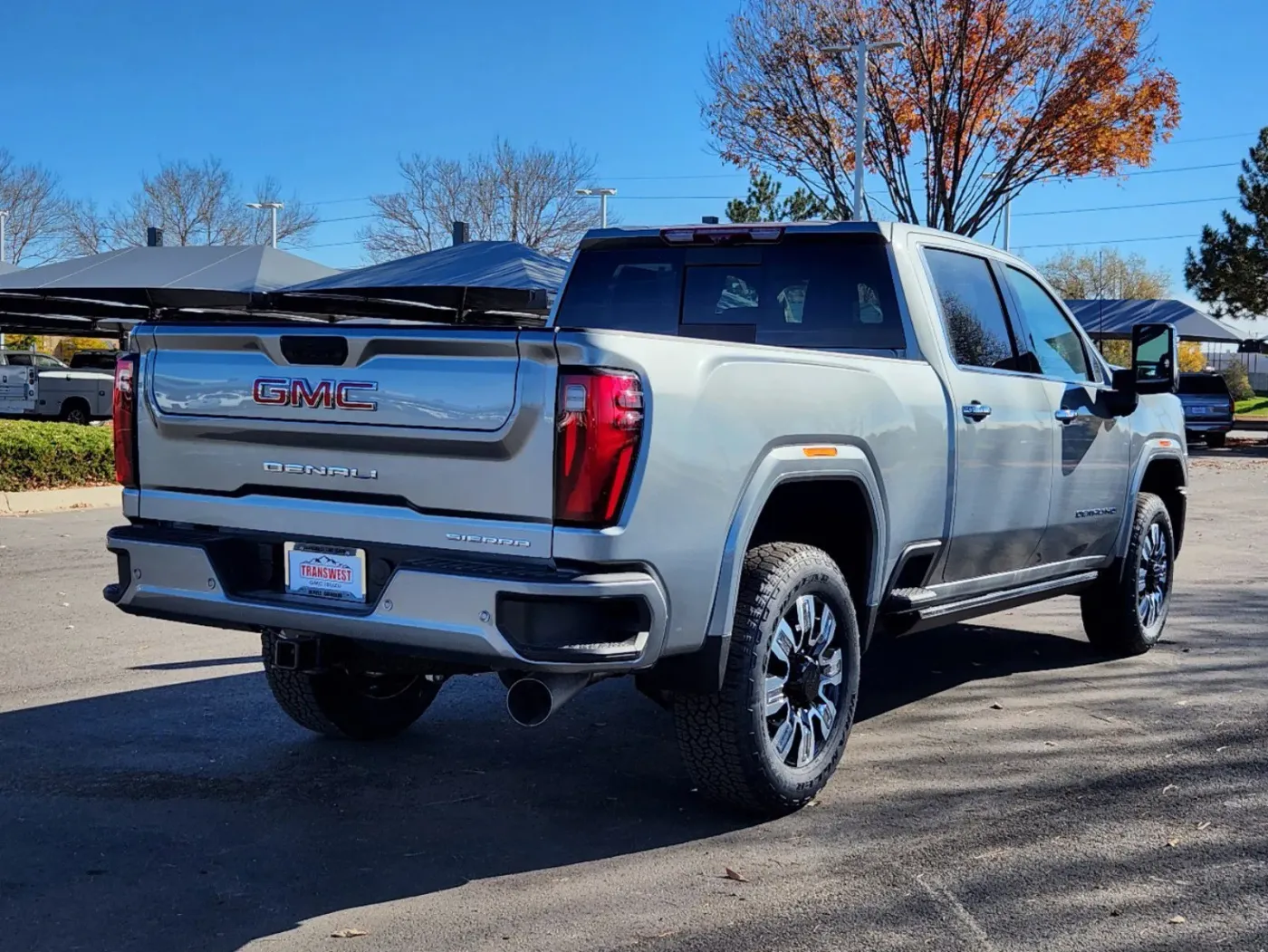 2024 GMC Sierra 2500HD Denali | Photo 2 of 30