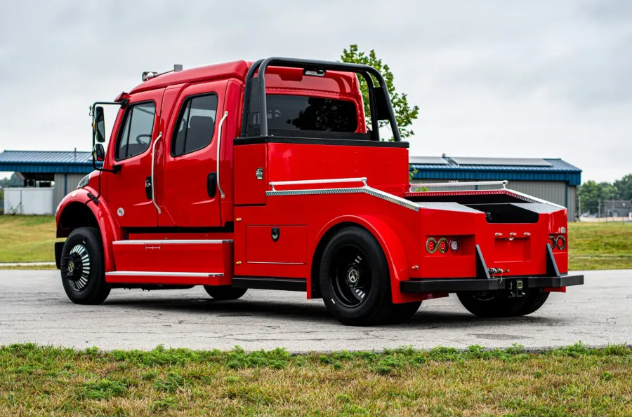 2023 Freightliner M2 106 Bolt | Photo 7 of 25