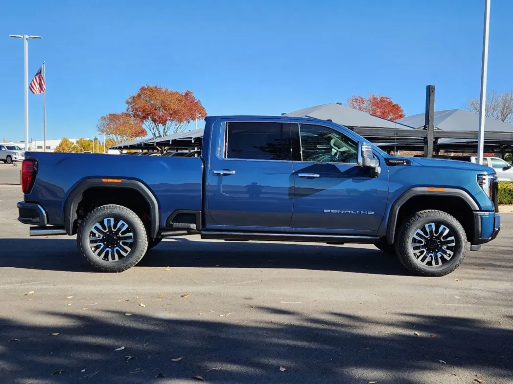 2025 GMC Sierra 2500HD Denali Ultimate 