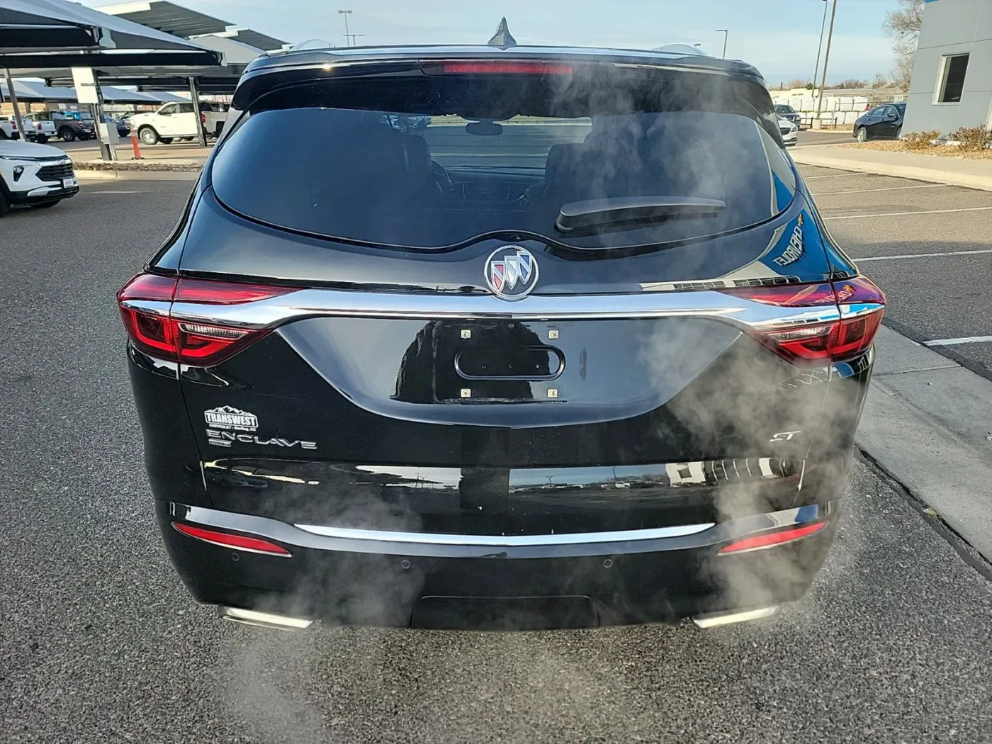 2021 Buick Enclave Essence | Photo 3 of 21