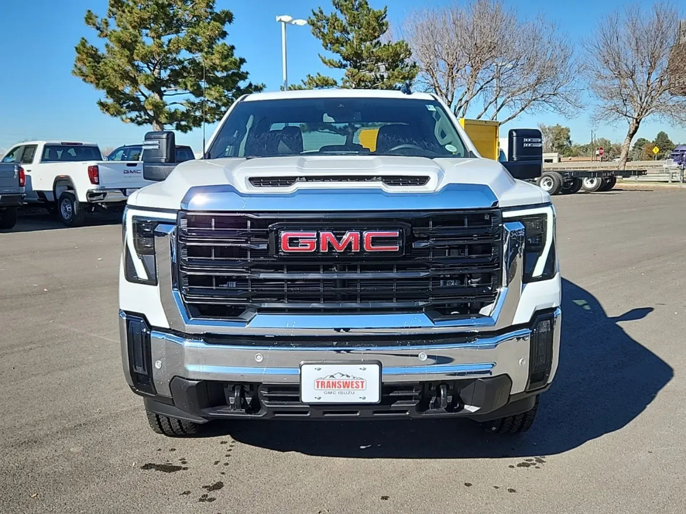 2025 GMC Sierra 2500HD Pro | Photo 3 of 24