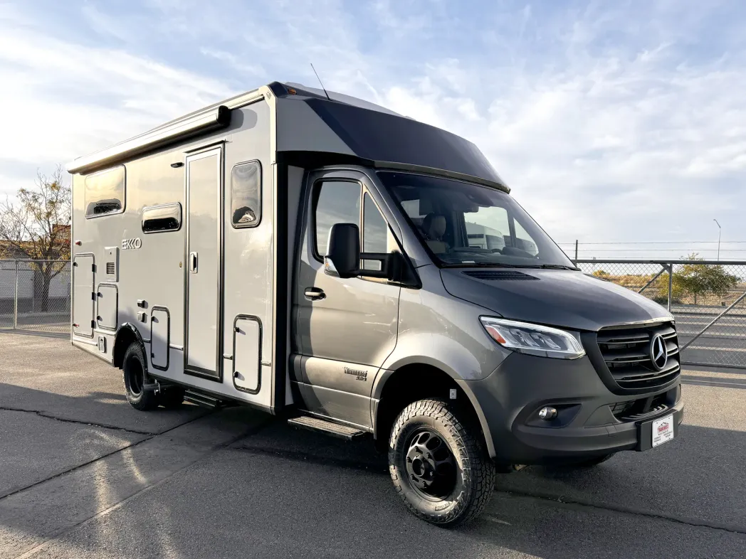 2025 Winnebago EKKO 23B 