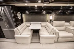 2022 Newmar London Aire 4551 | Thumbnail Photo 16 of 21