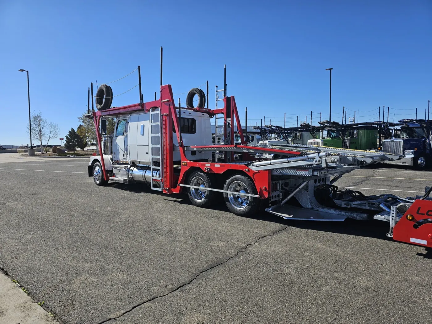 2022 Western Star 4900FA | Photo 5 of 19