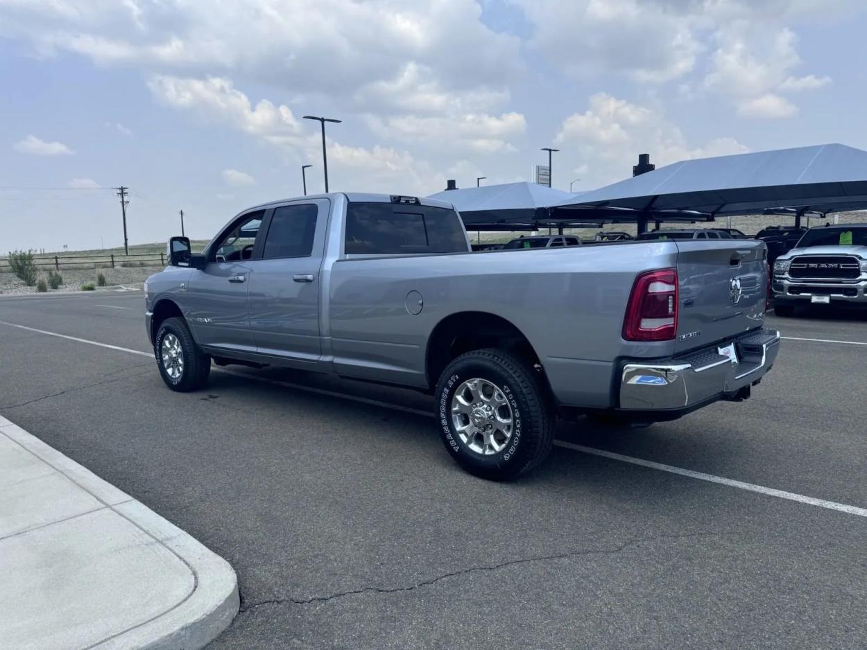 2024 RAM 3500 Laramie | Photo 5 of 15