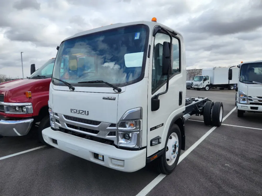 2024 Isuzu NQR GAS CAB CHASSIS 150 WHEELBASE