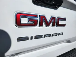 2025 GMC Sierra 1500 Pro | Thumbnail Photo 11 of 25