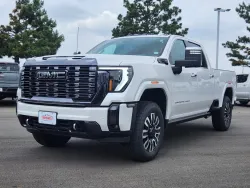 2024 GMC Sierra 2500HD Denali Ultimate | Thumbnail Photo 4 of 28