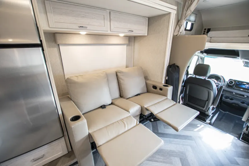 2024 Winnebago Porto 24P | Photo 10 of 13