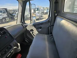 2018 Freightliner M2 106 | Thumbnail Photo 13 of 22