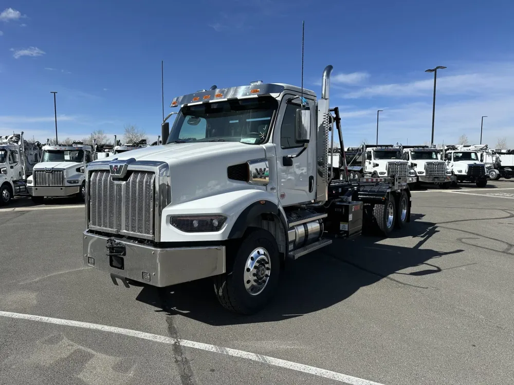 2025 Western Star 49X