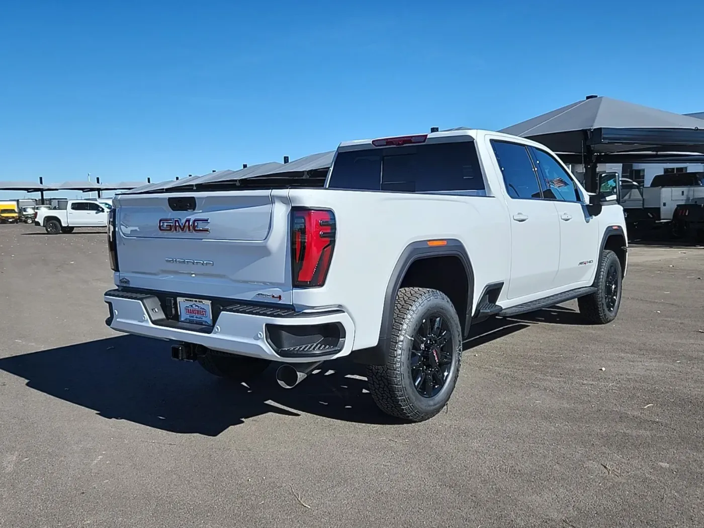 2025 GMC Sierra 2500HD AT4 | Photo 2 of 25