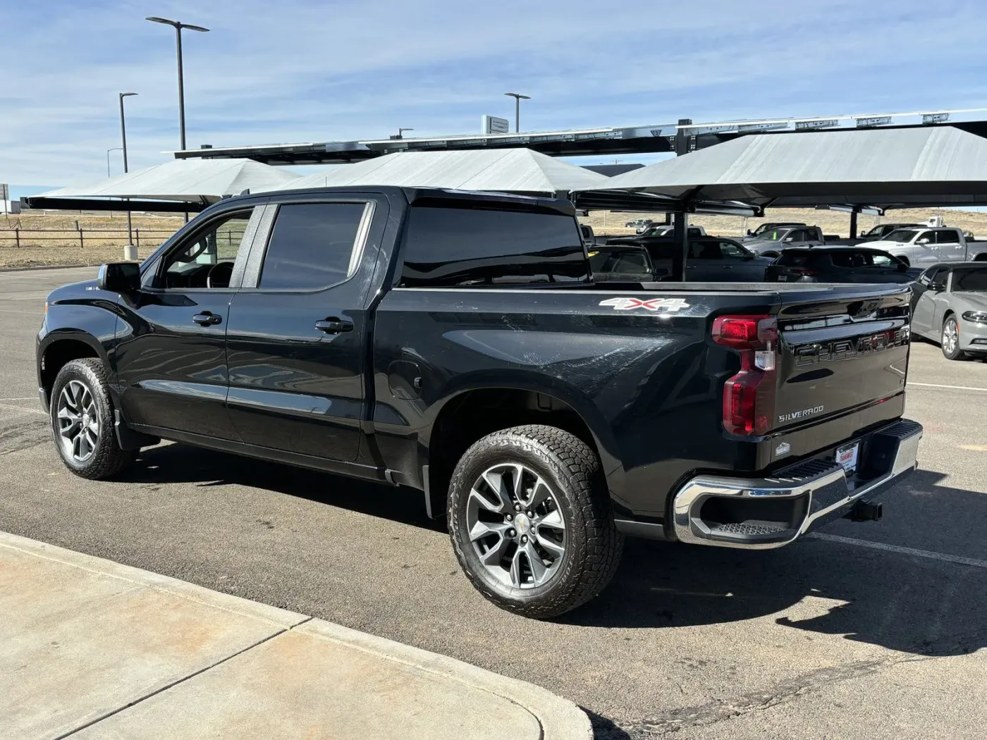 2024 Chevrolet Silverado 1500 LT | Photo 2 of 13