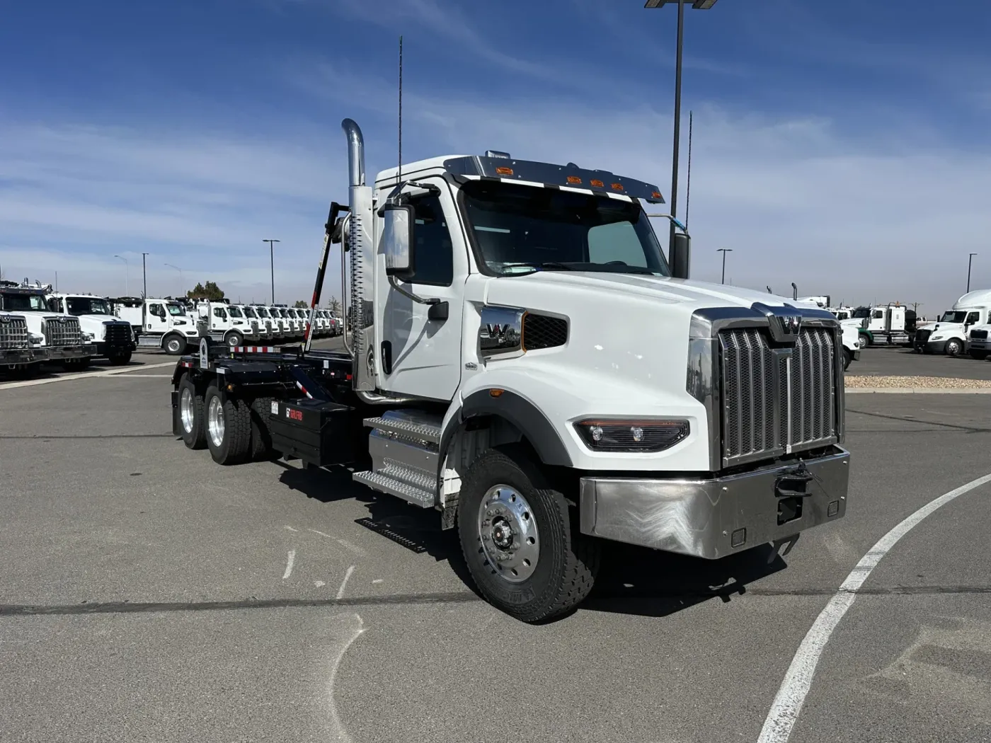 2025 Western Star 49X | Photo 3 of 15