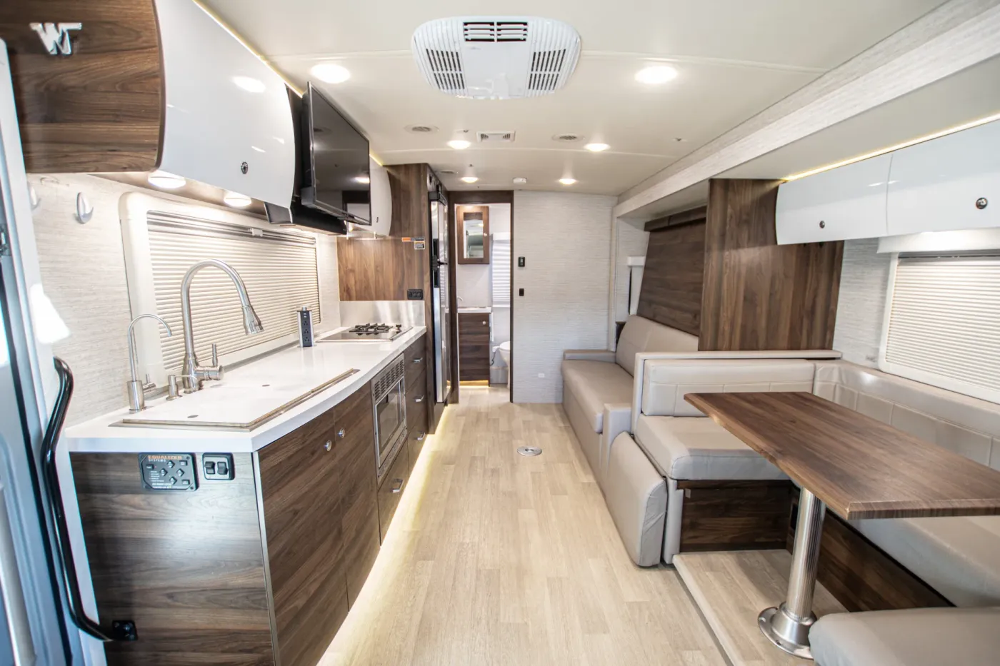 2021 Winnebago Navion 24D | Photo 2 of 19