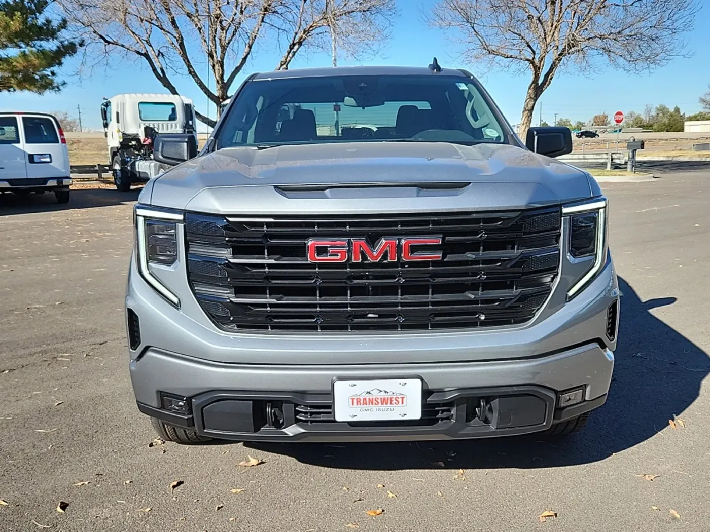 2025 GMC Sierra 1500 Elevation | Photo 3 of 25