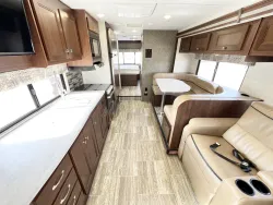 2018 Forest River Sunseeker 3010DS | Thumbnail Photo 3 of 27